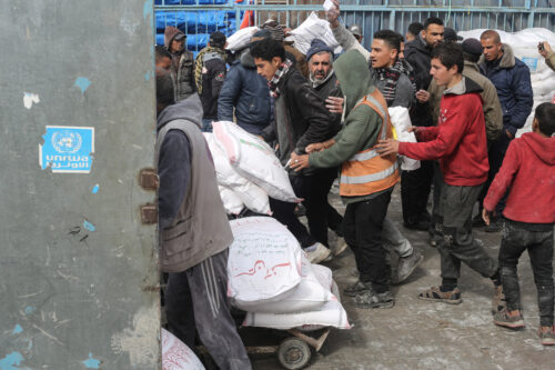이스라엘/팔레스타인 점령지역: UNRWA 금지 법안은 인도적 지원을 범죄화하는 행위다